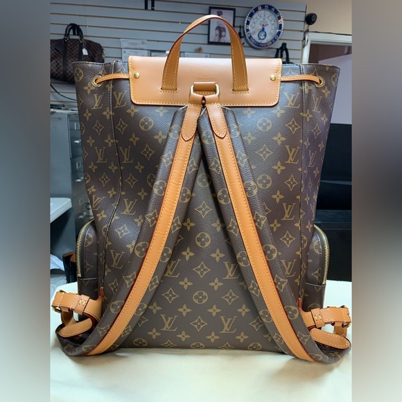 Louis Vuitton Trio Monogram Backpack - Picture 2 of 16
